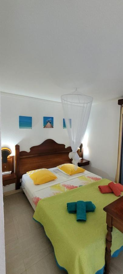 Turquoise Caritan Apartment Sainte-Anne Luaran gambar
